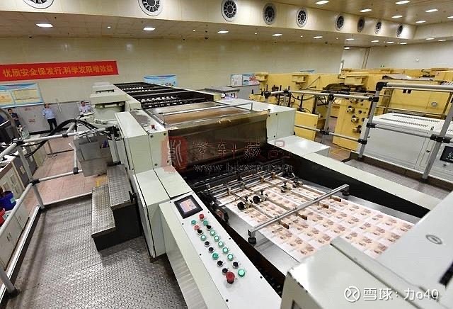 央行印钞机轰鸣背后 货币如潮，设备销售映衬下的流动性盛宴